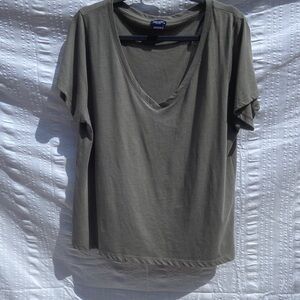 Splendid V-Neck Tee XXL Sage